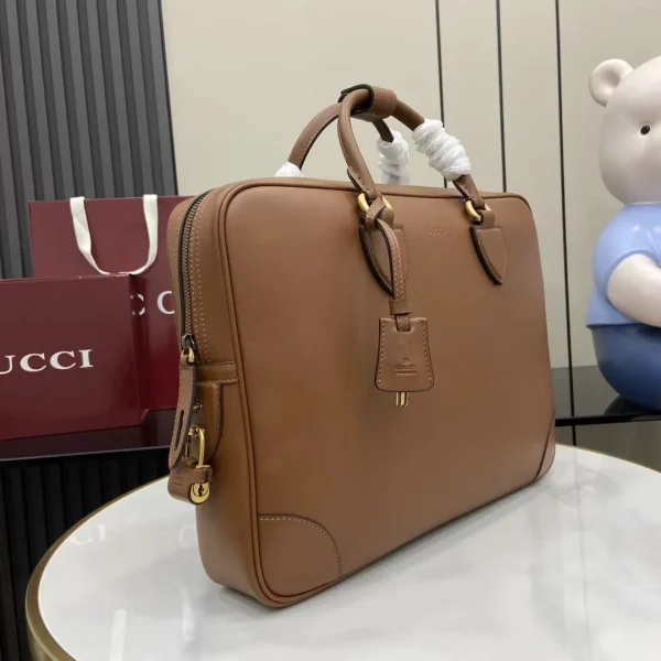 GG Emblem medium briefcase in brown leather - Image 5