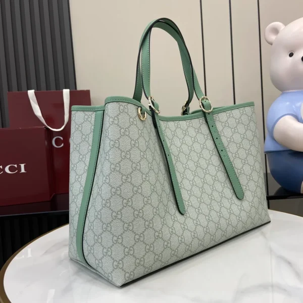 GG Emblem medium tote bag in Green GG Canvas - Image 3