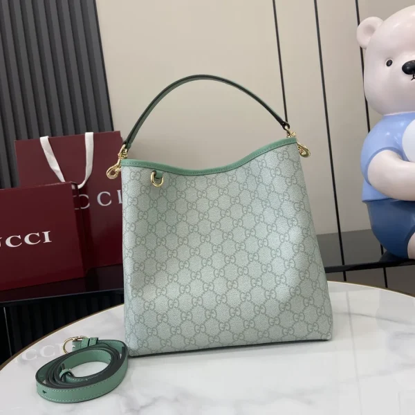 GG Emblem small bucket bag - Image 12