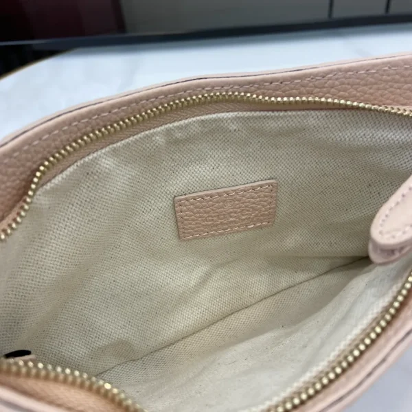 GG Emblem small shoulder bag - Image 10