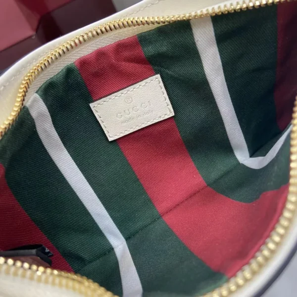GG Emblem small shoulder bag - Image 2