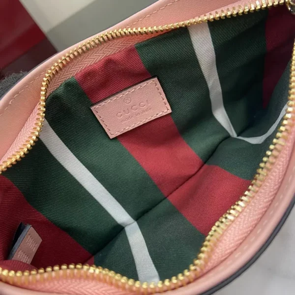 GG Emblem small shoulder bag - Image 9