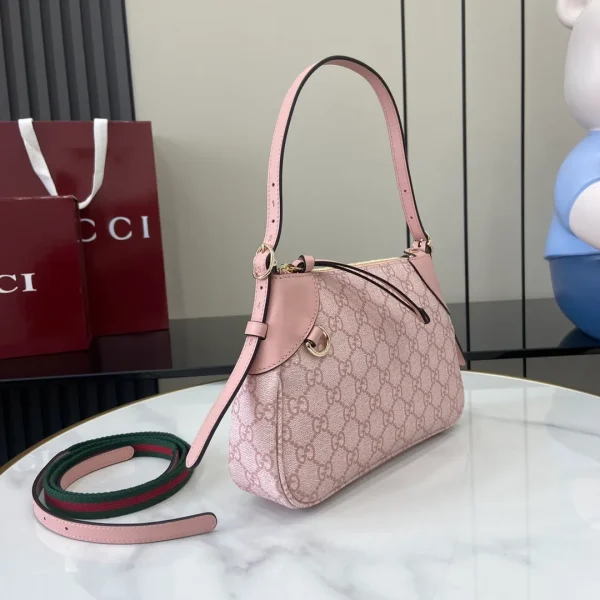 GG Emblem small shoulder bag - Image 3