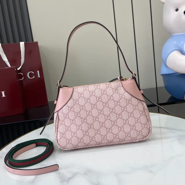 GG Emblem small shoulder bag - Image 4