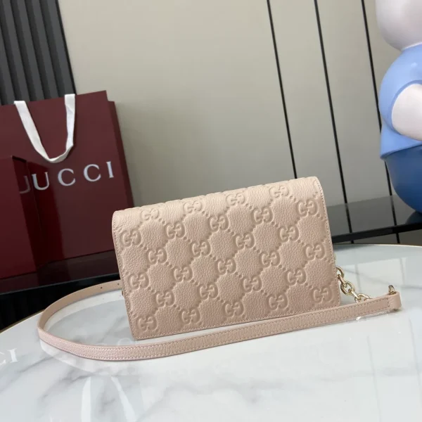 GG Emblem wallet on chain - Image 4