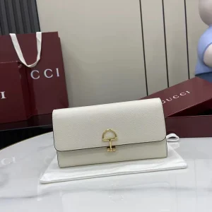 GG Marmont bi-color wallet on chain in Beige Black GG