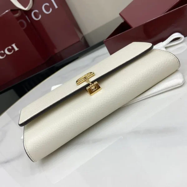GG Marmont bi-color wallet on chain in Beige Black GG - Image 5