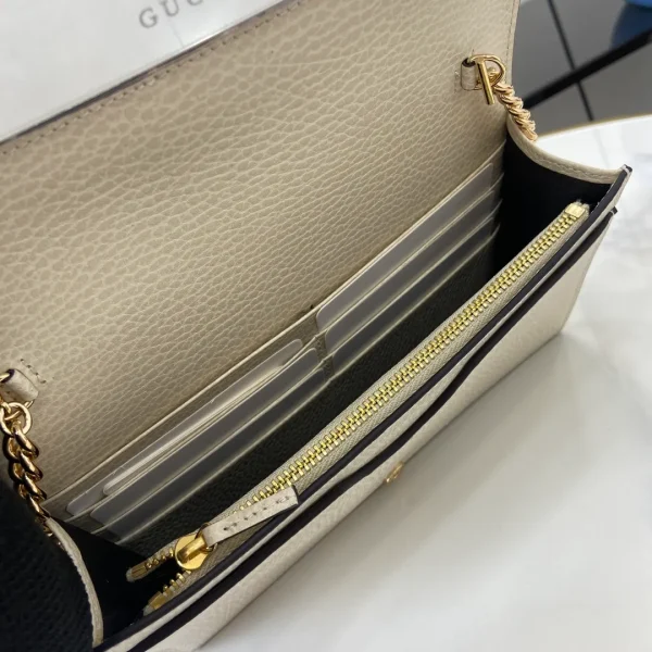 Gg Marmont Small Quilted Leather Shoulder Bag Gucci - Image 11