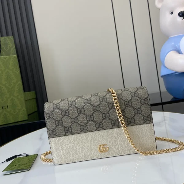GG Marmont wallet on chain in beige and white GG Supreme