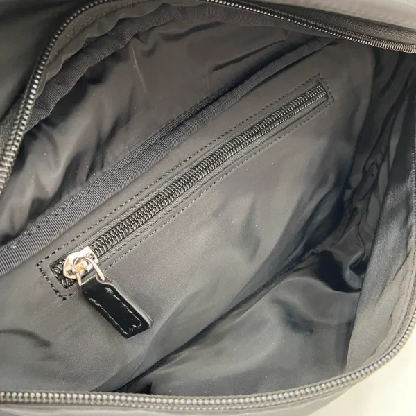 GG canvas large belt bag - Image 9