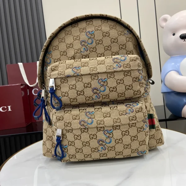 GG canvas medium backpack in Beige GG Canvas