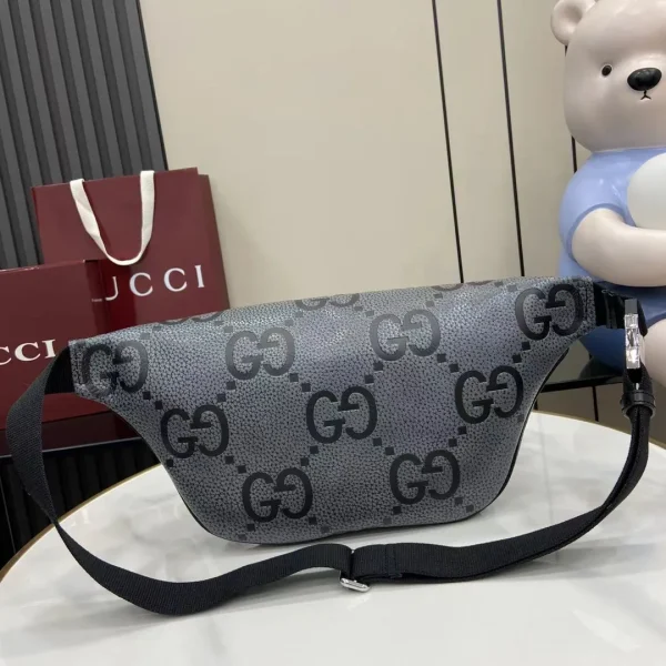 GG jumbo large belt bag in grey and black GG leather - Image 5