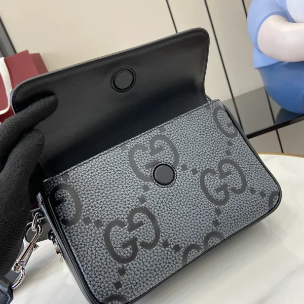 GG jumbo small crossbody bag in grey and black GG leather - Image 9