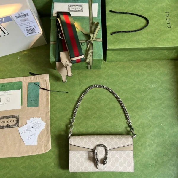 GUCCI Dionysus Shoulder Bags - Image 2