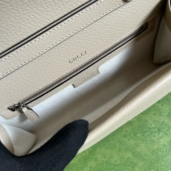 GUCCI Dionysus Shoulder Bags - Image 10