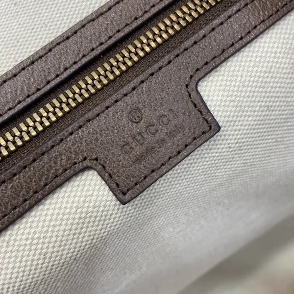 GUCCI Savoy Duffle Bag - Image 2