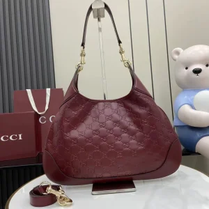 GUCCI Ssima Shoulder Bag
