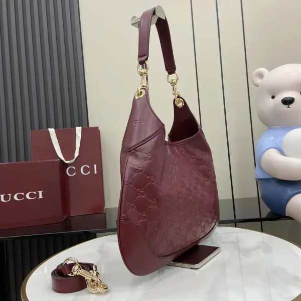 GUCCI Ssima Shoulder Bag - Image 5