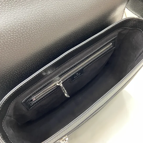 GUCCI medium GG crossbody bag - Image 9