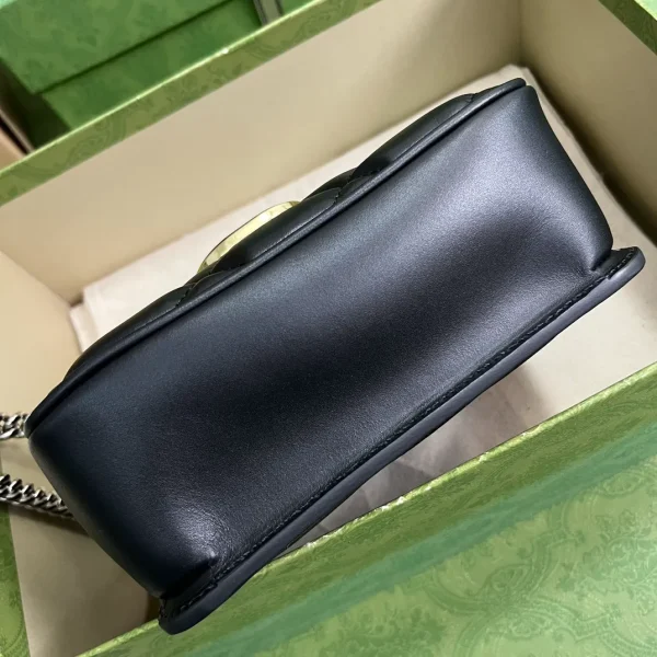 GUCCI® Clutch Bags for Women - Image 5