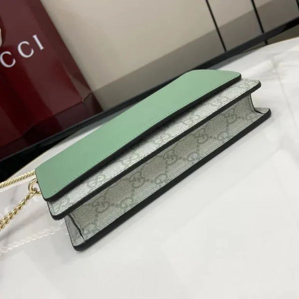 GUCCI® Designer Chain Wallets For Women - Image 6