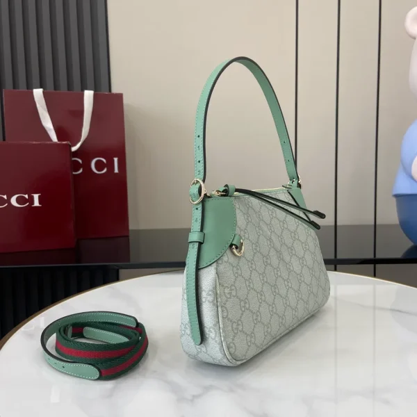 Green Gucci Shoulder bags - Image 4