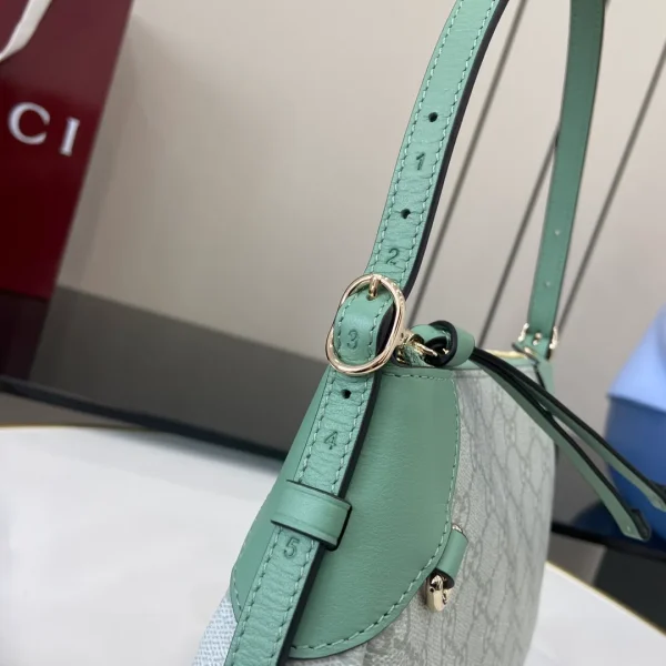 Green Gucci Shoulder bags - Image 8