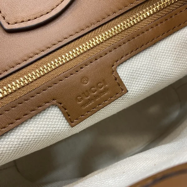 Gucci 73 small bucket bag - Image 2