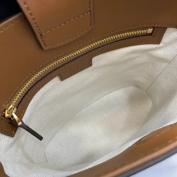 Gucci 73 small bucket bag - Image 11