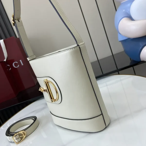 Gucci 73 small bucket bag - Image 8