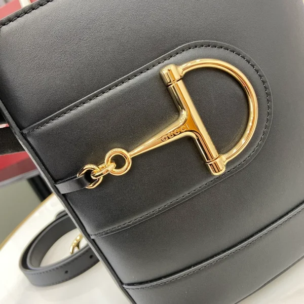 Gucci 73 small bucket bag - Image 7