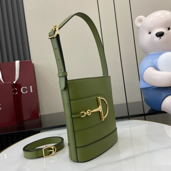 Gucci 73 small bucket bag - Image 4