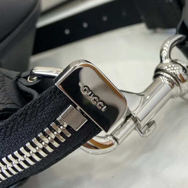 Gucci B large shoulder bag - Image 2