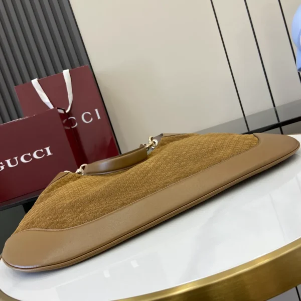 Gucci B large shoulder bag - Image 6