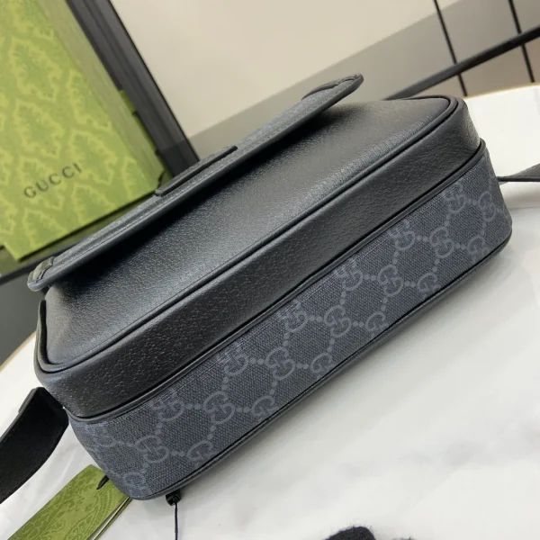 Gucci Black GG Supreme Canvas Black Leather Small - Image 5