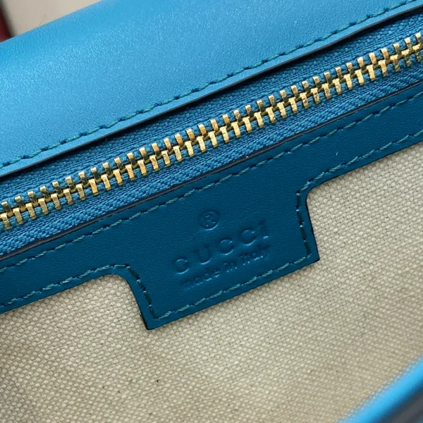 Gucci Blondie medium top - Image 2