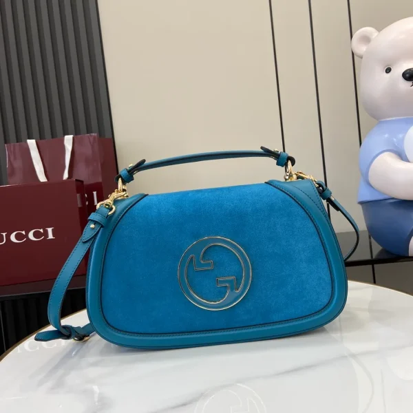 Gucci Blondie medium top handle bag