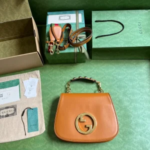 Gucci Blondie mini shoulder bag in orange leather