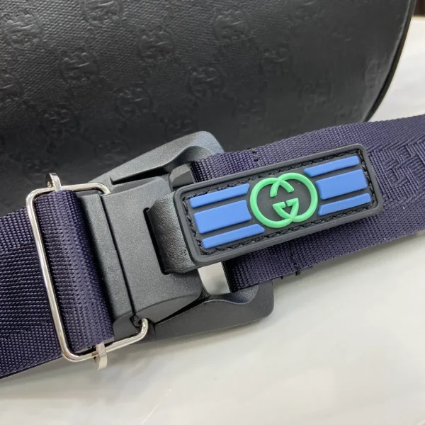 Gucci Canvas Small Bags - Image 5