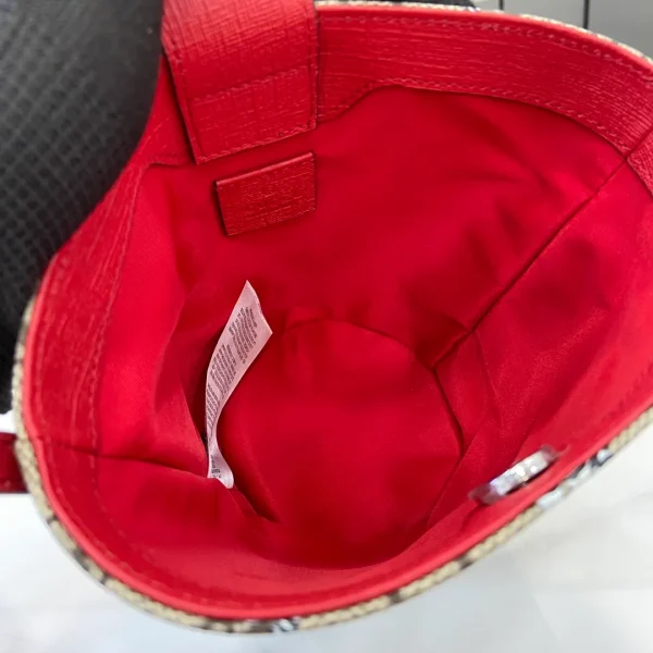 Gucci Children'S Gg Print Bagguette Bag Supreme - Image 5