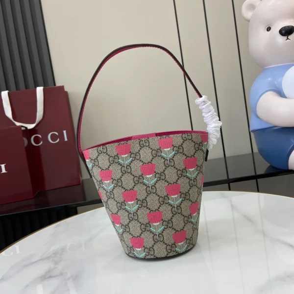 Gucci Children'S Gg Print Bagguette Bag Supreme