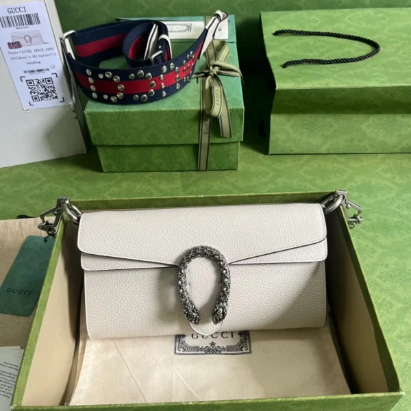 Gucci Dionysus Small Shoulder Bag