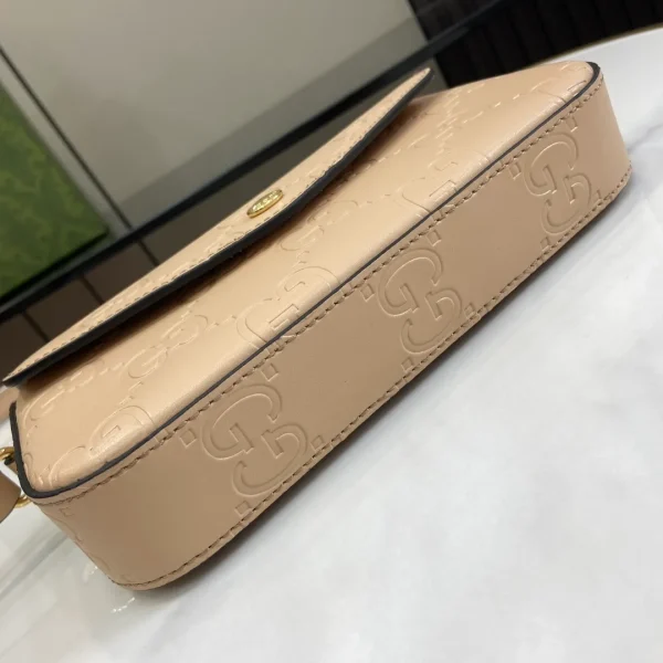 Gucci GG Super Mini Shoulder Bag - Image 5