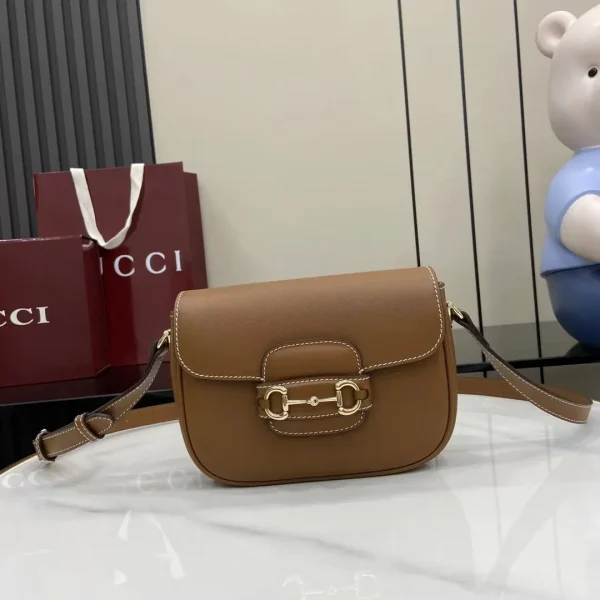 Gucci Horsebit 1955 small shoulder bag in brown leather - Image 2
