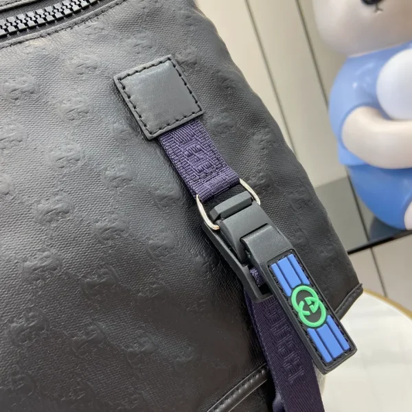 Gucci Interlocking G Crystal GG - Image 8