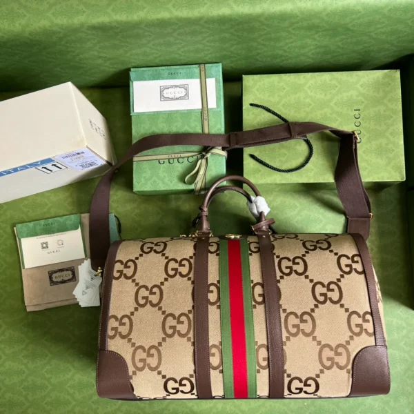 Gucci Jumbo GG Duffle Bag - Image 2