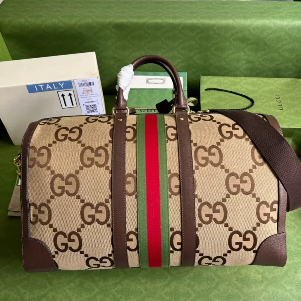 Gucci Jumbo GG Duffle Bag - Image 4