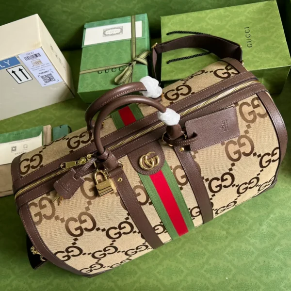 Gucci Jumbo GG Duffle Bag - Image 8