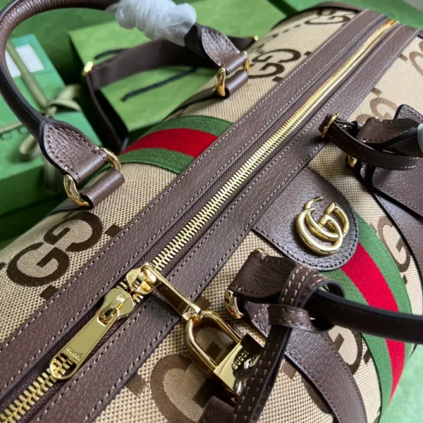 Gucci Jumbo GG Duffle Bag - Image 9