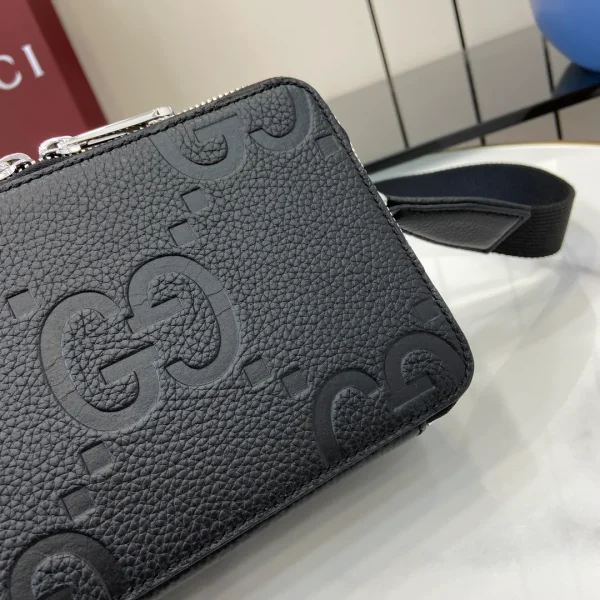 Gucci Jumbo GG Shoulder Bag - Image 6